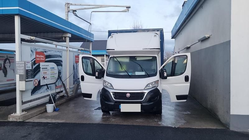 Weiß Gebraucht 2019 Fiat Ducato Van | 17.900 € - Bild 1/4