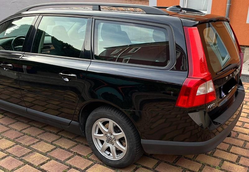 Gebraucht Volvo V70 185 PS (136 kW) 2009 Schwarz Kombi