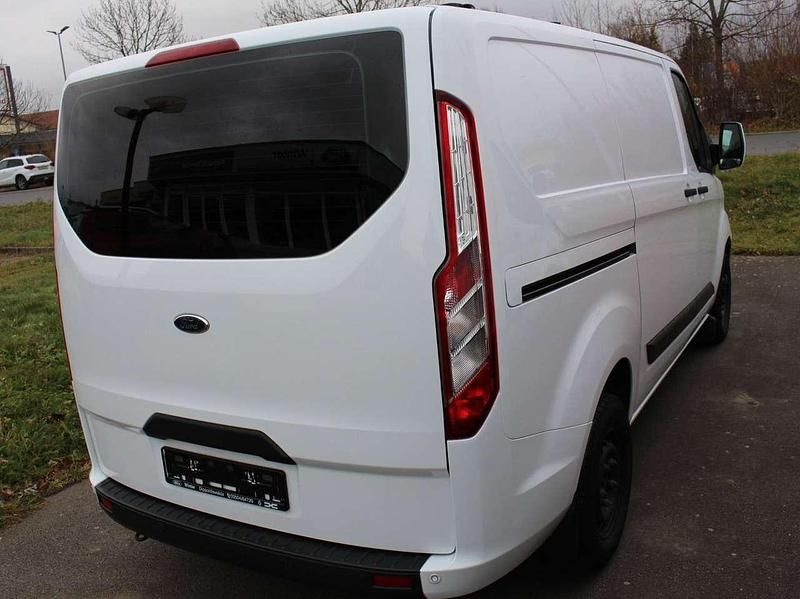 Gebraucht Ford Transit Custom Trend+ 131 PS (96 kW) 2020 Frostweiß Pickup