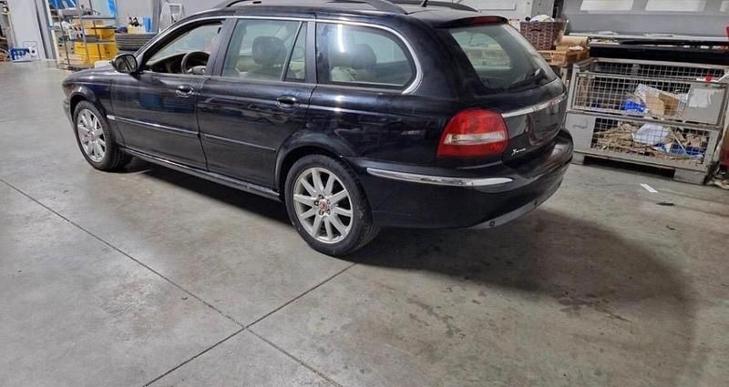 Second-hand Jaguar X-type 131 CP (96 kW) 2005 Negru Break