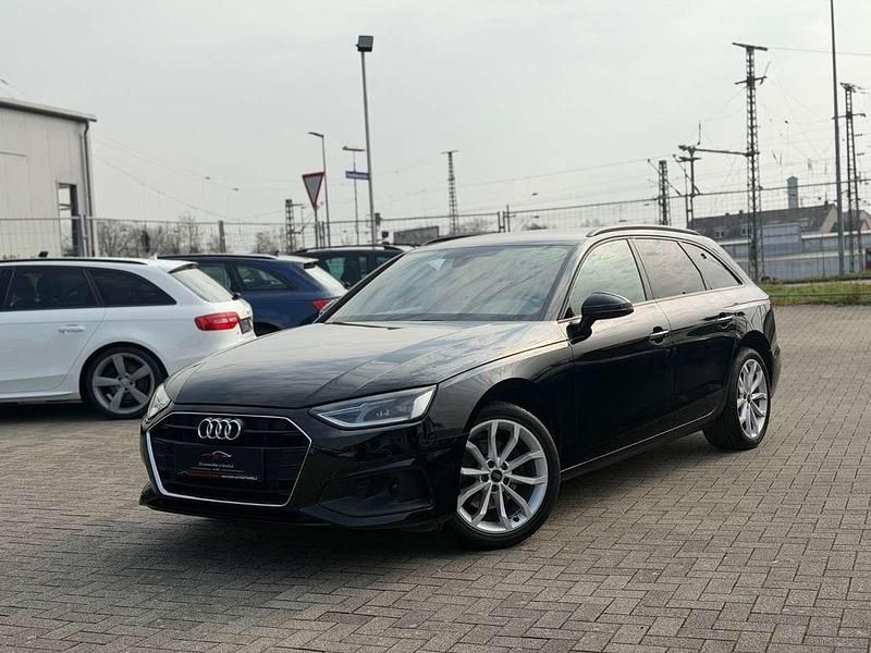 Gebraucht Audi A4 S-Line 163 PS (119 kW) 2023 Brillantschwarz Kombi