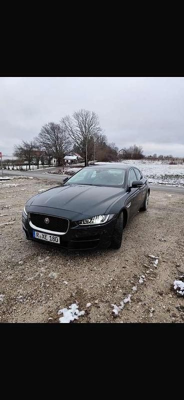 Gebraucht Jaguar XE Prestige 180 PS (132 kW) 2014 Grün Limousine