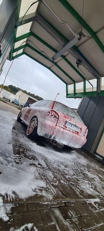 Rot Gebraucht 1996 Audi A3 Ambition Limousine | 1.200 € (Fairer Preis) - Bild 1/4