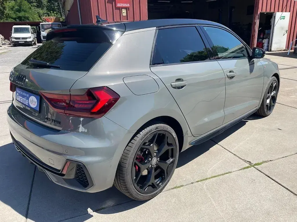 Gebraucht Audi A1 Sportback S-Line 200 PS (147 kW) 2019 Grau Kleinwagen