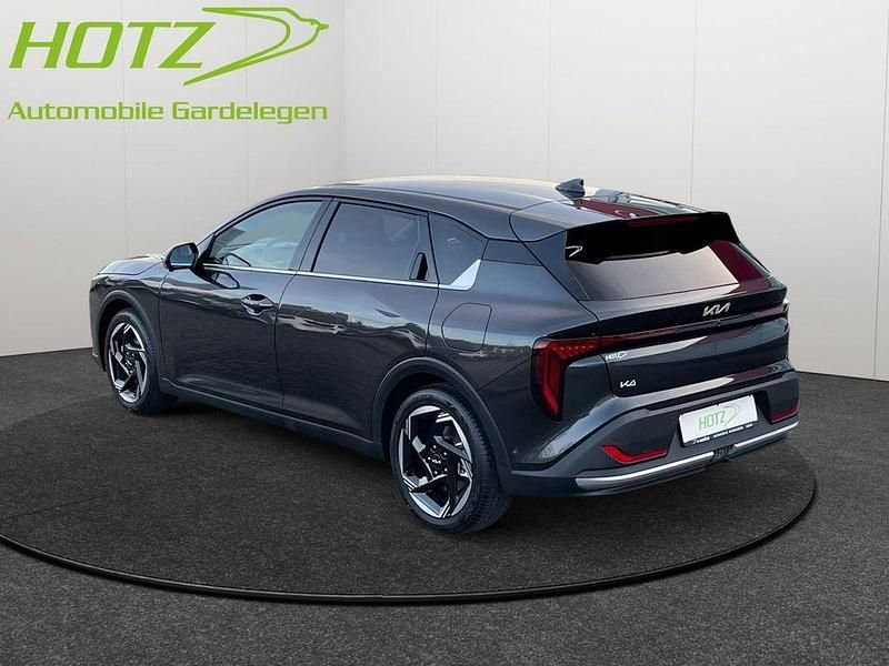 Neu Kia K4 Spirit 150 PS (110 kW) 2025 Grau Limousine