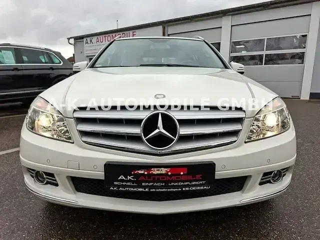 Usado Mercedes C180 Avantgarde 156 CV (114 kW) 2009 Familiar