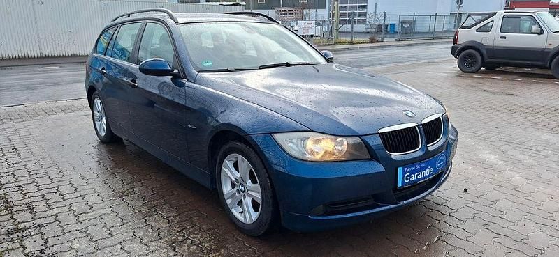 Gebraucht BMW 318 129 PS (94 kW) 2006 Blau Kombi