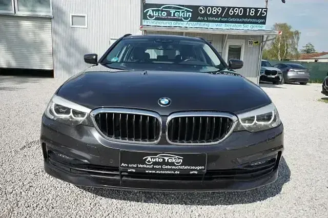 Gebraucht BMW 530 Sport Line 252 PS (185 kW) 2018 Sophistograu brillanteffekt Kombi