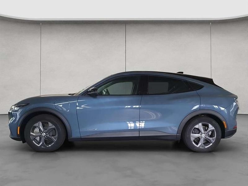 Gebraucht Ford Mustang Mach-E 197 kW (269 PS) 2024 Vapor blue metallic SUV