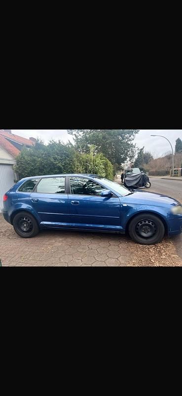 Gebraucht Audi A3 Sportback 116 PS (85 kW) 2004 Blau Kleinwagen