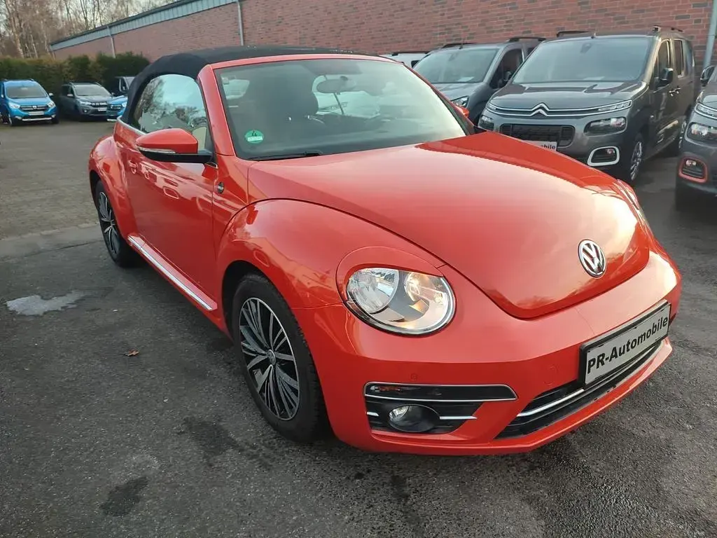 Gebraucht VW Beetle Sound 105 PS (77 kW) 2017 Orange Kleinwagen