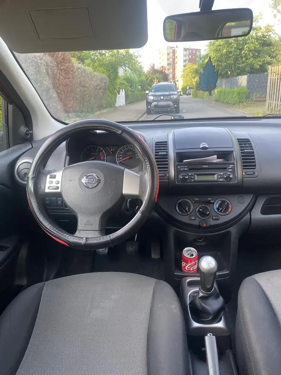 Gebraucht Nissan Note 85 PS (62 kW) 2009 Rot Kleinwagen