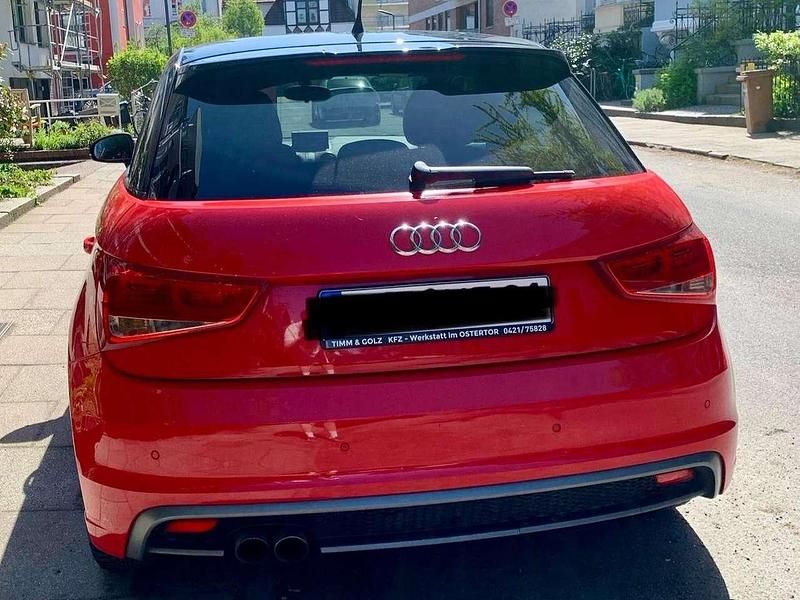 Gebraucht Audi A1 Sportback Admired 122 PS (89 kW) 2014 Rot Kleinwagen