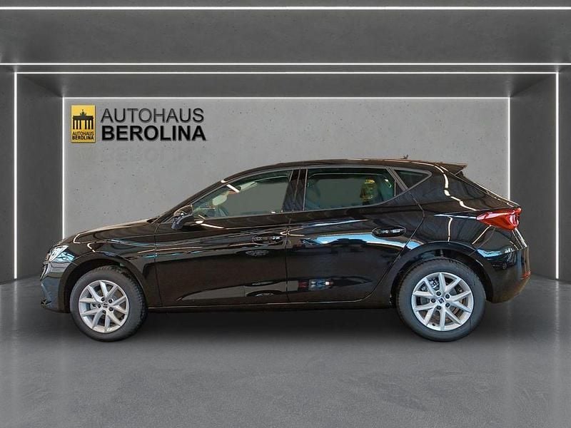 Second-hand Seat Leon 116 CP (85 kW) 2026 Negru Berlinǎ