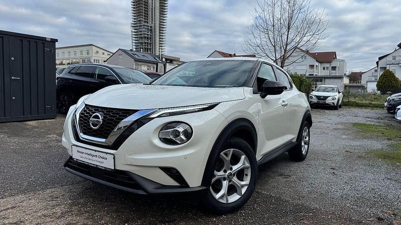 Gebraucht Nissan Juke N-Connecta 117 PS (86 kW) 2020 Weiß SUV