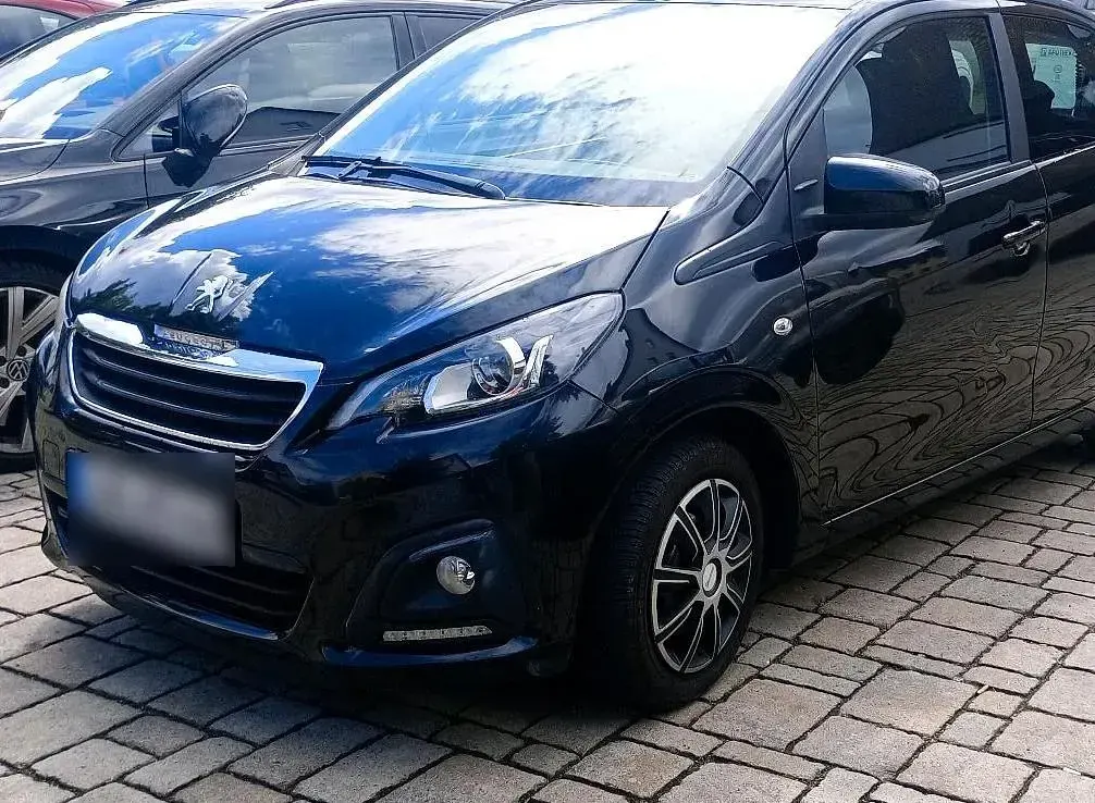Gebraucht Peugeot 108 69 PS (50 kW) 2015 Schwarz Kleinwagen