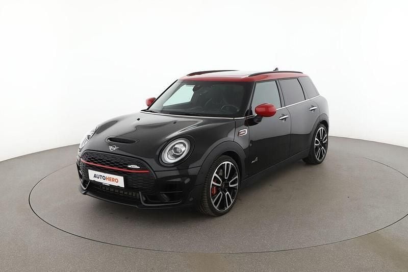 Schwarz Gebraucht 2020 Mini John Cooper Works Clubman Kombi | 29.670 € (Superpreis) - Bild 1/4