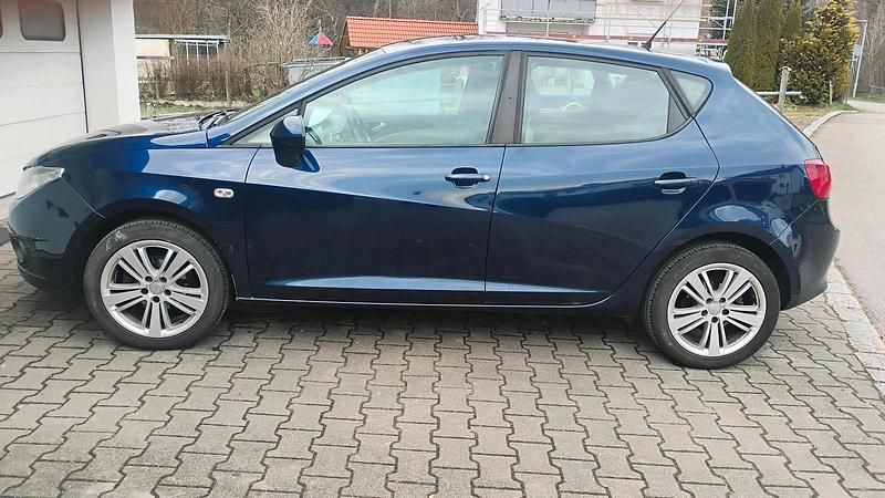 Gebraucht Seat Ibiza 86 PS (63 kW) 2010 Blau Kleinwagen
