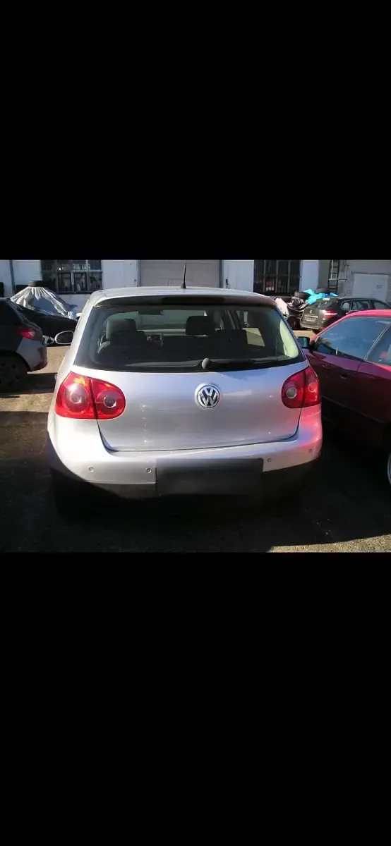 Gebraucht VW Golf IV 105 PS (77 kW) 2005 Silber Limousine