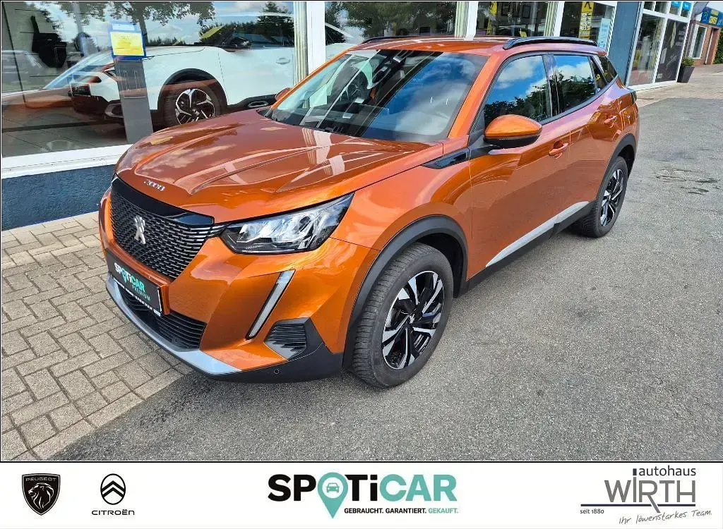 Gebraucht Peugeot 2008 Allure 131 PS (96 kW) 2020 SUV