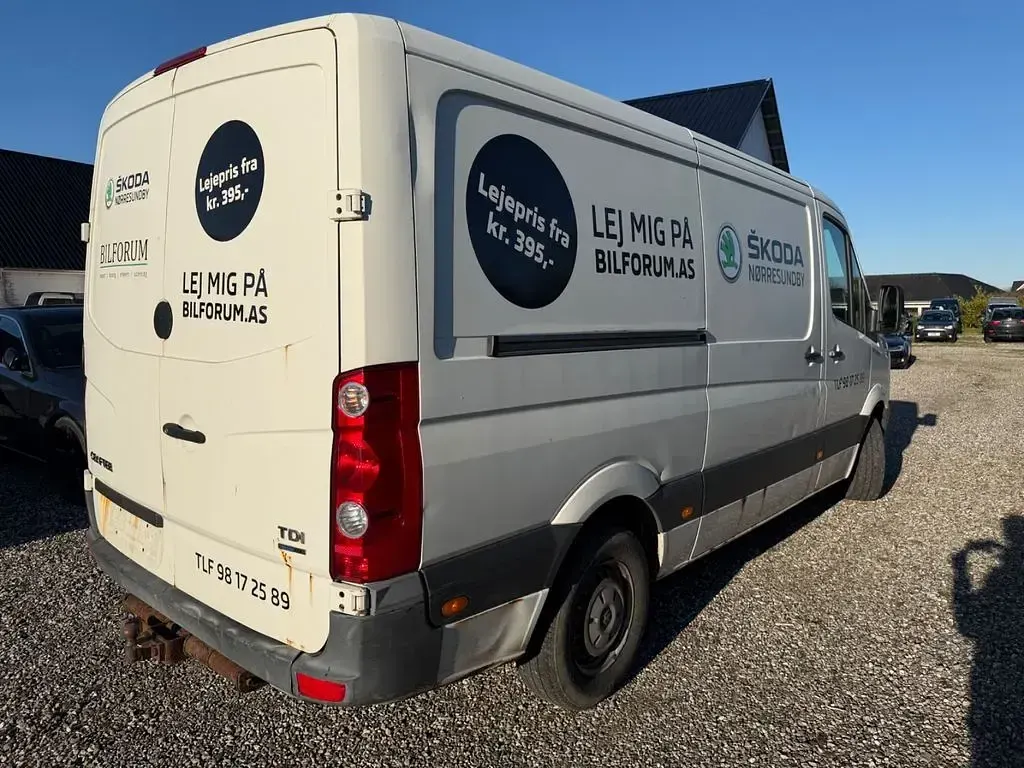 Gebraucht VW Crafter 136 PS (100 kW) 2011 Grau Van