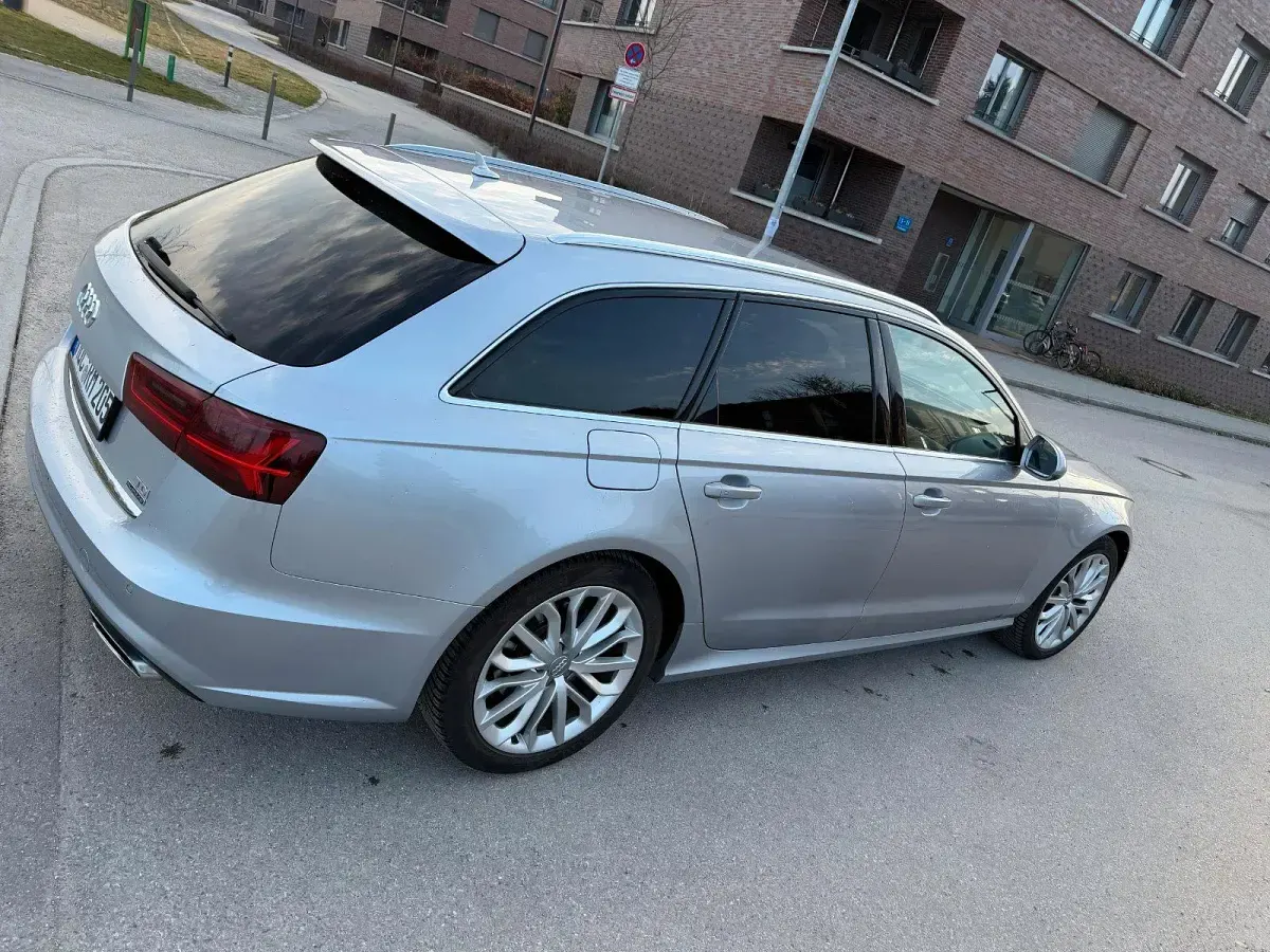 Używany Audi A6 218 KM (160 kW) 2015 Szary Kombi