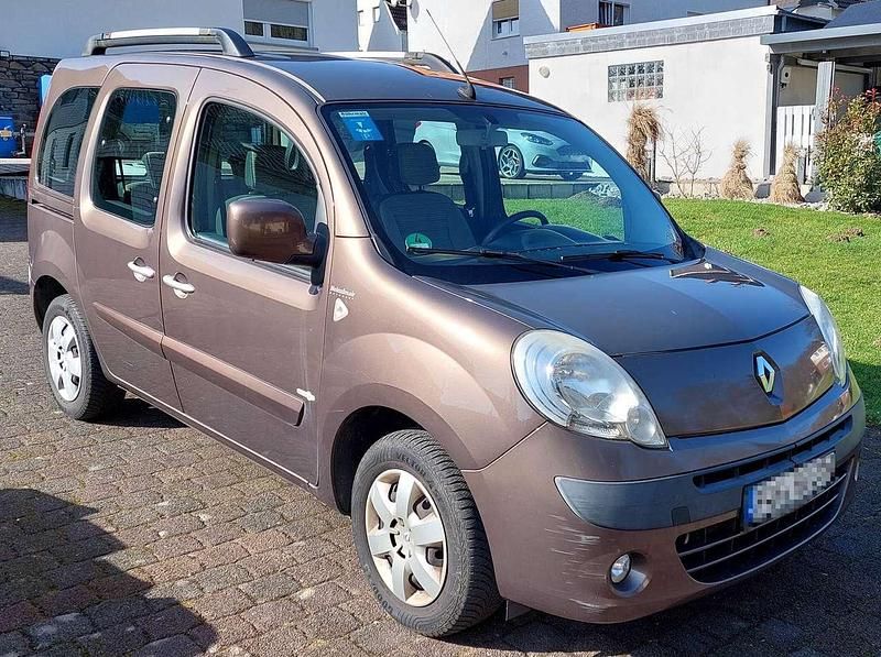Gebraucht Renault Kangoo 90 PS (66 kW) 2012 Braun Van / Kleinbus