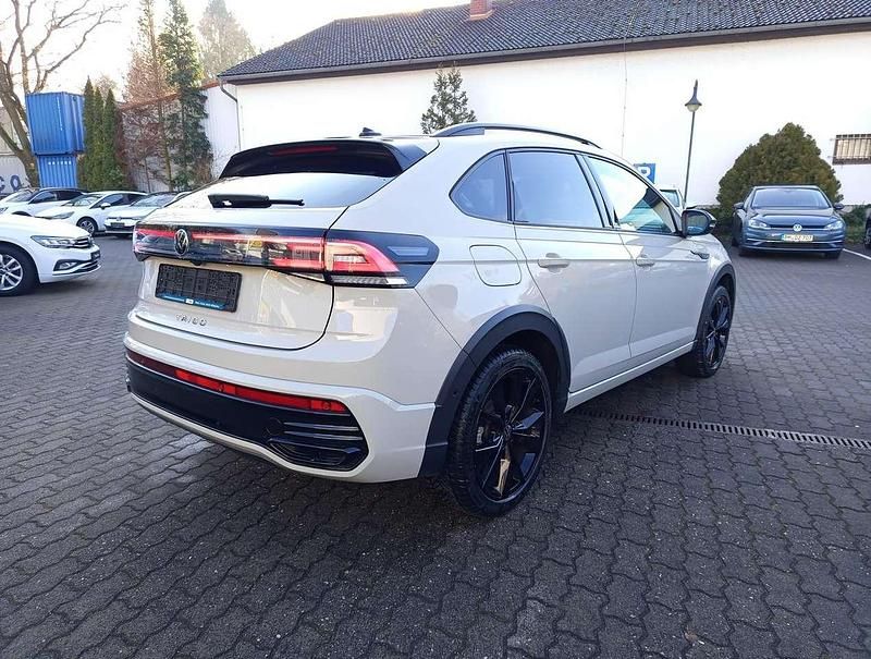 Gebraucht VW Taigo R-line 150 PS (110 kW) 2022 Grau SUV