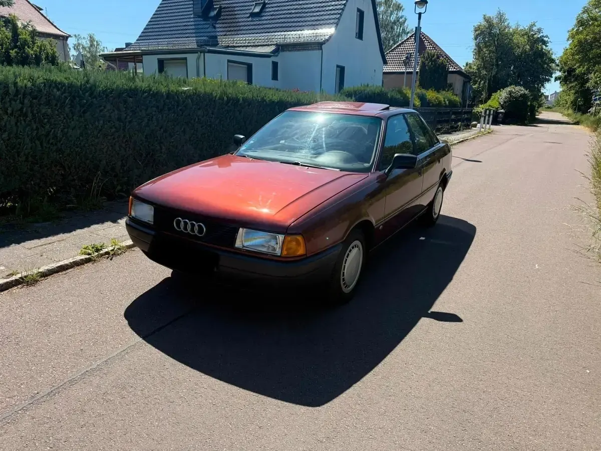 Gebraucht Audi 80 Basis 1990 Rot Limousine