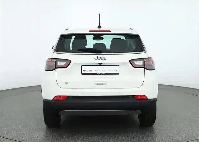 Occasion Jeep Compass 131 ch (96 kW) 2024 Blanc SUV