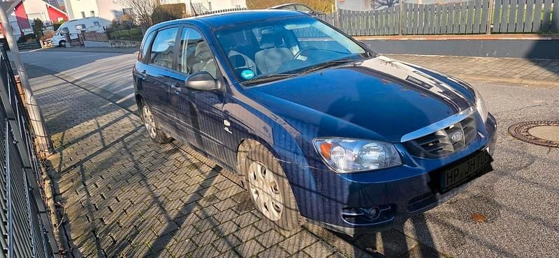 Blau Gebraucht 2006 Kia Cerato LX Kombi | 1.800 € (Guter Preis) - Bild 1/4