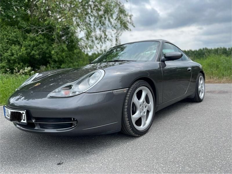 Gebraucht Porsche 911 Carrera 300 PS (220 kW) 2001 Grau Coupé
