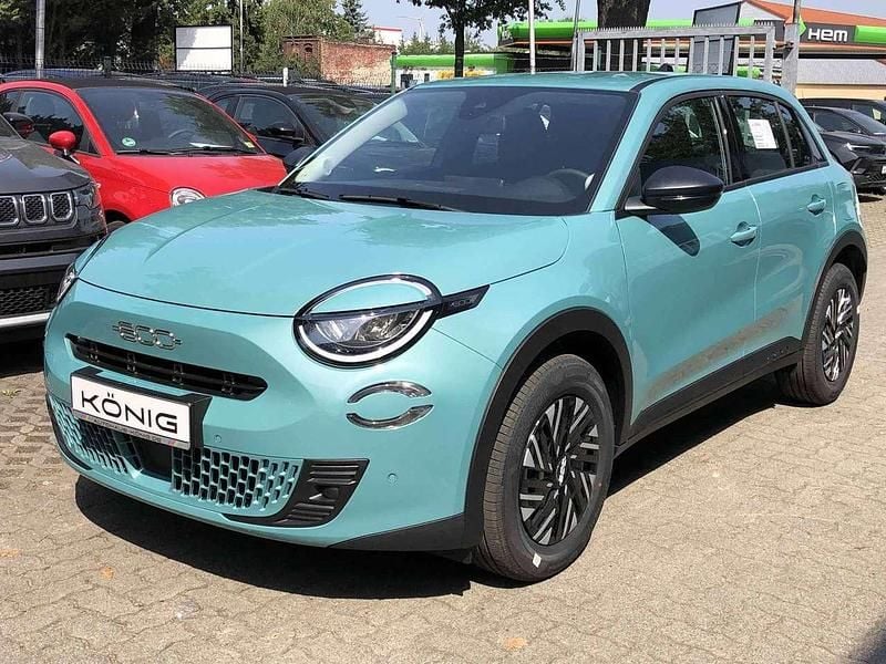 Acqua blau Neu 2025 Fiat 600 Limousine | 23.689 € (Guter Preis) - Bild 1/4