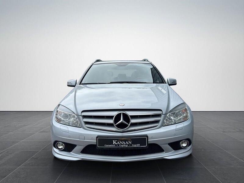 Silber Gebraucht 2009 Mercedes C180 Sport Kombi | 11.499 € (Teuer) - Bild 1/4
