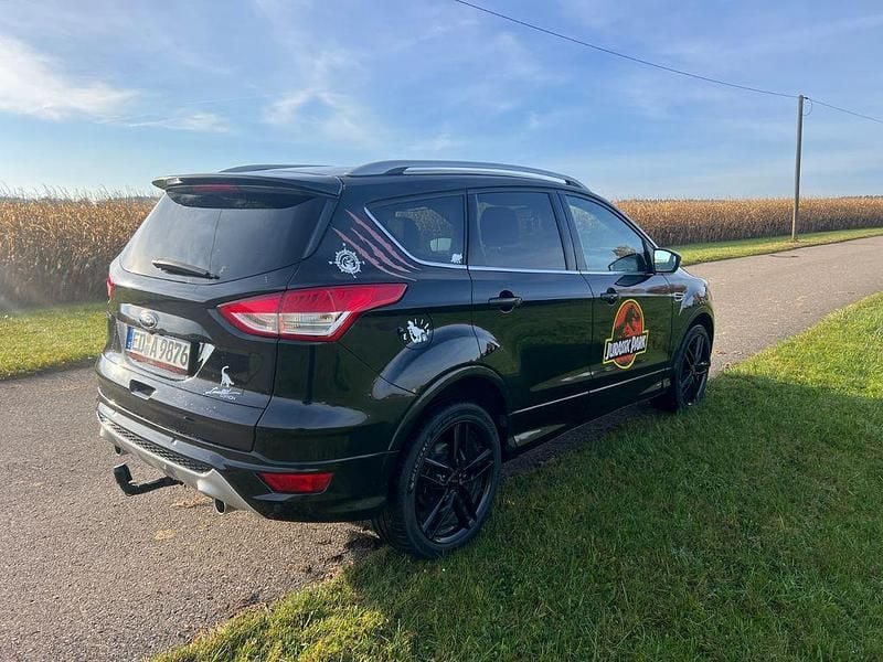 Gebraucht Ford Kuga 179 PS (131 kW) 2015 Schwarz SUV
