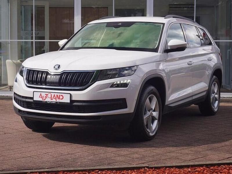 Weiss Gebraucht 2021 Skoda Kodiaq SUV | 25.950 € (Superpreis) - Bild 1/4