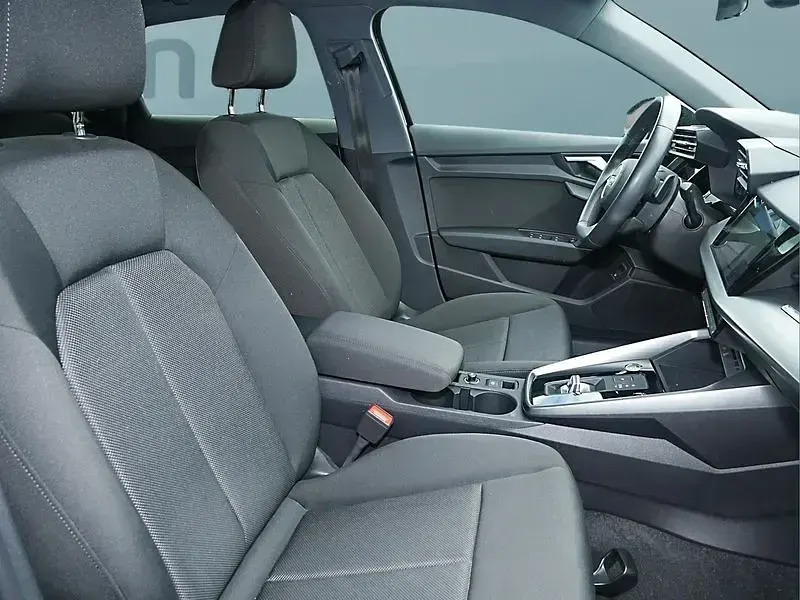 Gebraucht Audi A3 Sportback 204 PS (150 kW) 2022 Schwarz Kleinwagen
