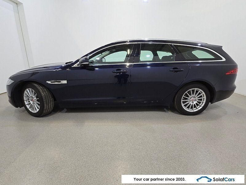 Gebraucht Jaguar XF 163 PS (119 kW) 2020 Blau Limousine