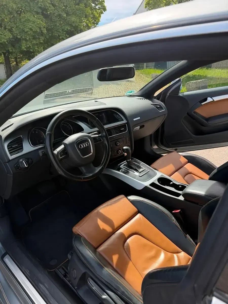 Gebraucht Audi A5 S-Line 211 PS (155 kW) 2011 Silber Coupé