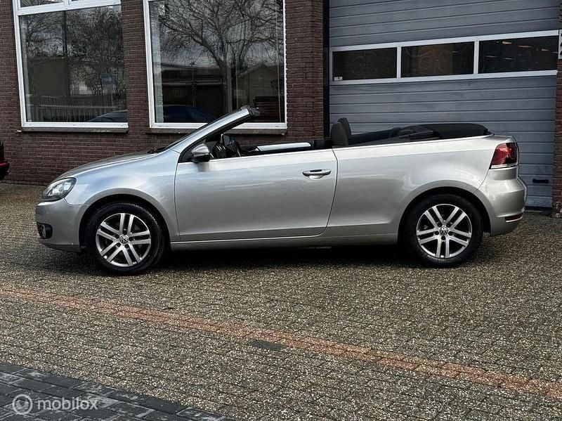 Gebraucht VW Golf 105 PS (77 kW) 2011 Grau Cabrio