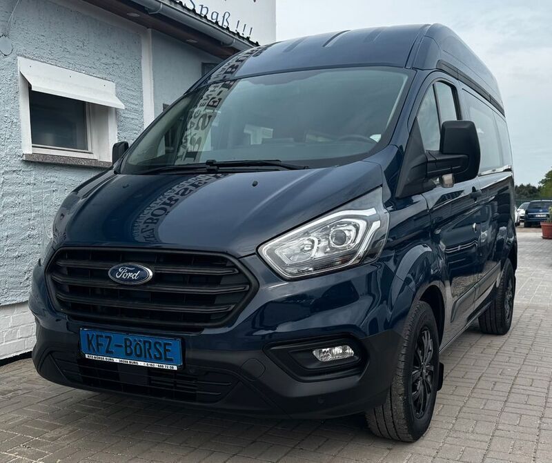Blau Gebraucht 2021 Ford Transit Van / Kleinbus | 35.900 € (Teuer) - Bild 1/4