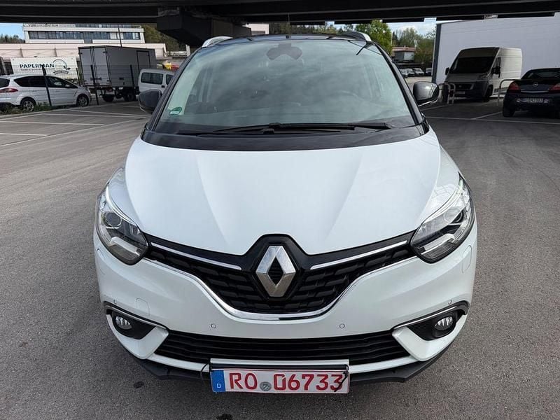 Gebraucht Renault Scénic IV 160 PS (117 kW) 2018 Weiß Van / Kleinbus