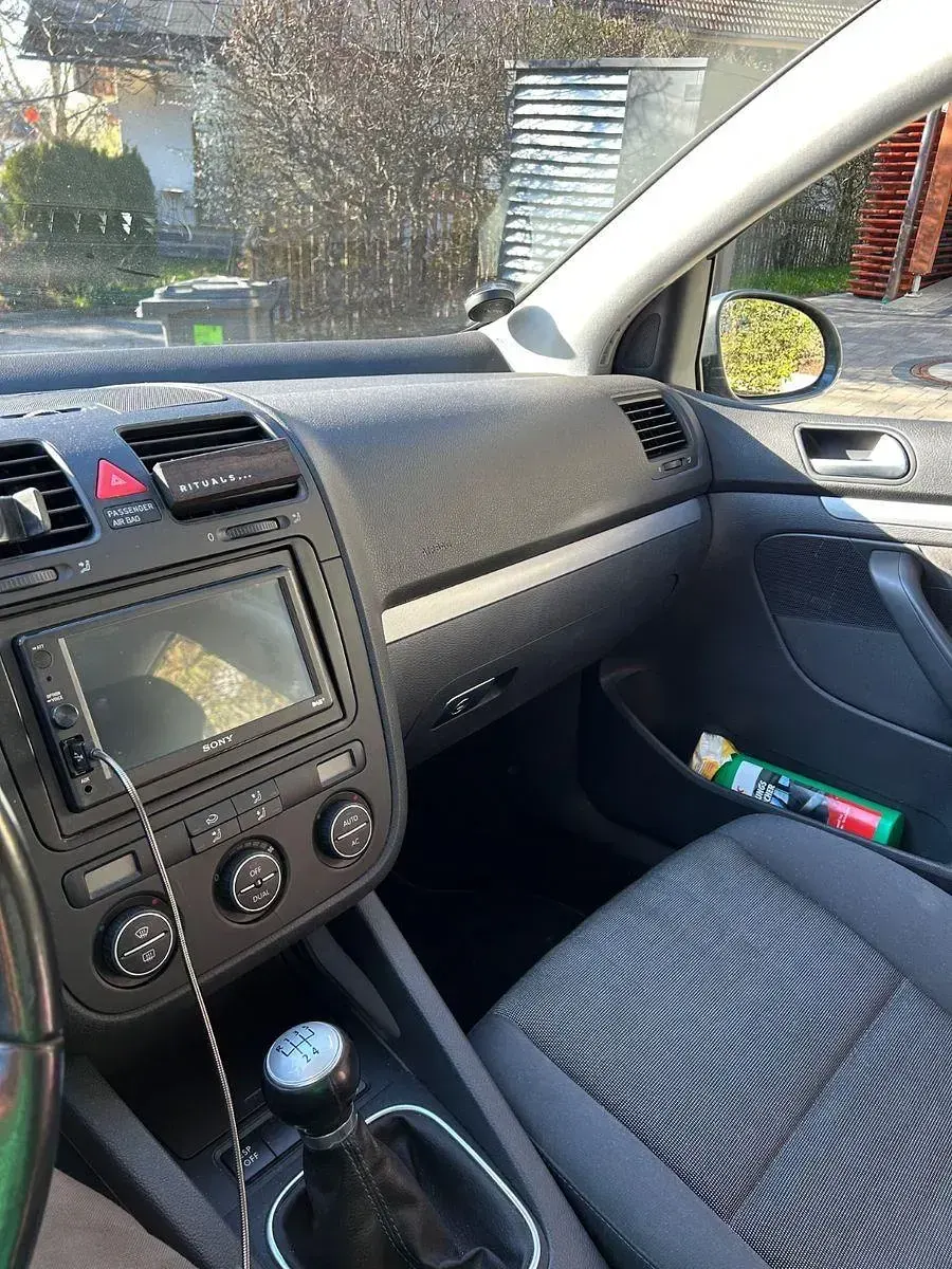 Gebraucht VW Golf VI 102 PS (75 kW) 2008 Grau Kleinwagen