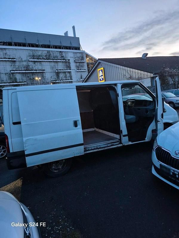 Gebraucht Ford Transit 101 PS (74 kW) 2013 Weiß Van / Kleinbus