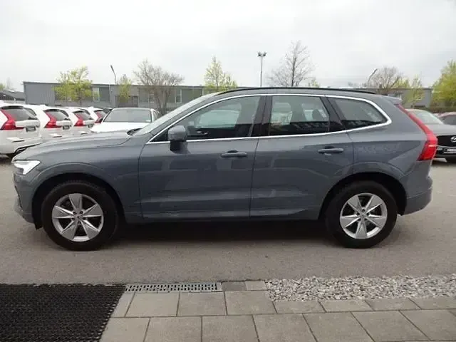 Gebraucht Volvo XC60 Core 197 PS (144 kW) 2023 Thunder grey SUV