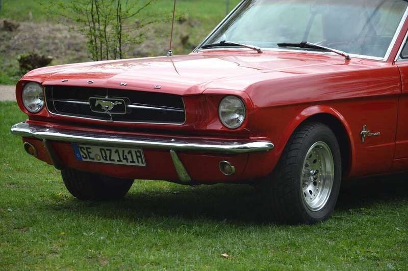 Rot Gebraucht 1964 Ford Mustang Coupé | 23.250 € - Bild 1/4