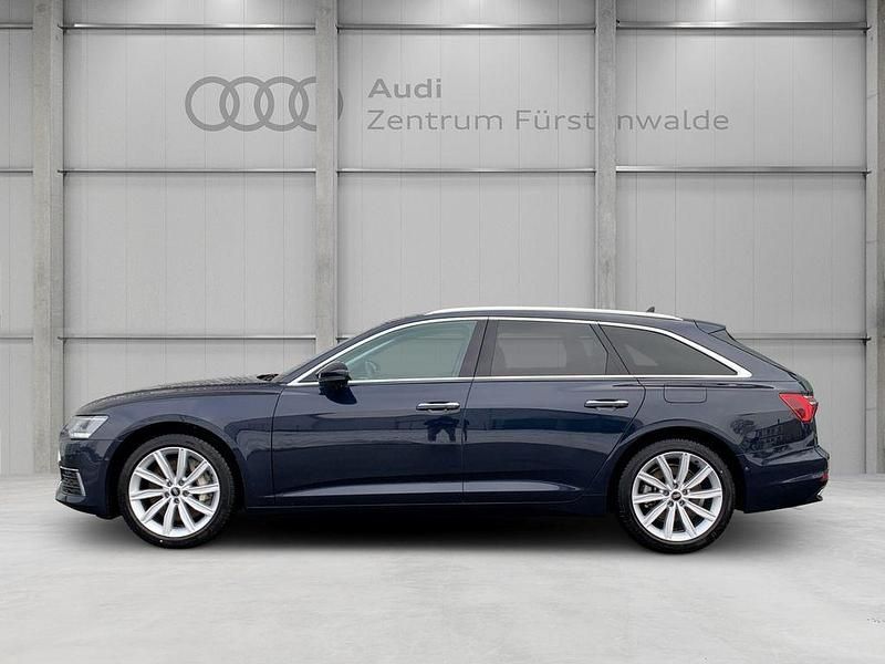 Gebraucht Audi A6 Design 299 PS (219 kW) 2022 Blau Kombi