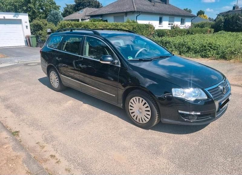 Schwarz Gebraucht 2008 VW Passat Comfortline Kombi | 3.000 € (Fairer Preis) - Bild 1/4