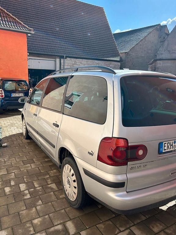 Gebraucht VW Sharan 116 PS (85 kW) 2009 Silber Van / Kleinbus