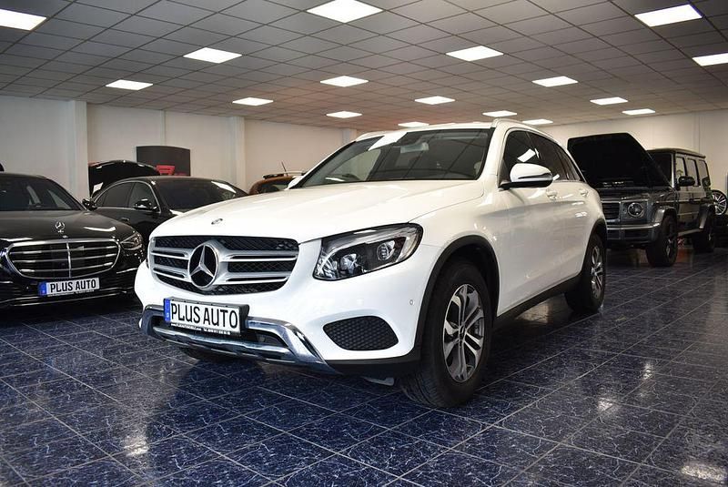 Gebraucht Mercedes GLC220 170 PS (125 kW) 2016 Polarweiss SUV